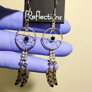 Women's Silver-tone Dream Catcher Feather, Black Beads drop Dangle Earrings